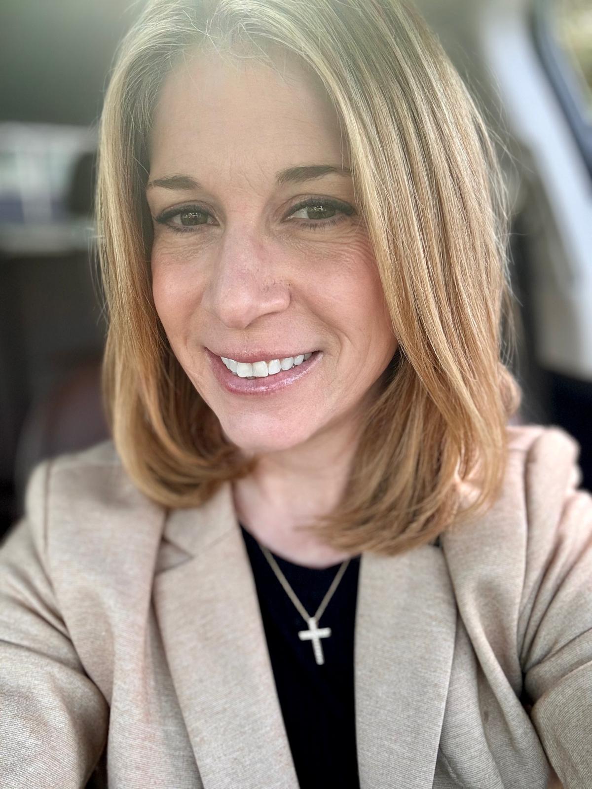 Jennifer R.